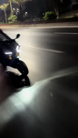 #yamaha #r15v3 #akrapovic 