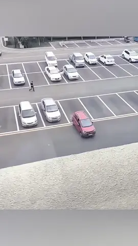 Confused Women  #parking 