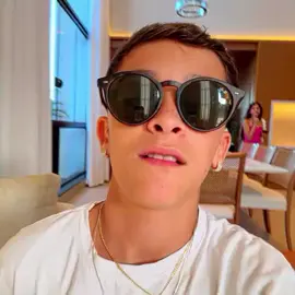 Postando dnv pq a outra flopou 😅😍 #creatorsearchinsight #aftereffects #fyp #viral #ricardinho @richardinho011  tropa hoje mais tarde tem edit 3d de novo to fazendo vai ficar muito top 😍😍