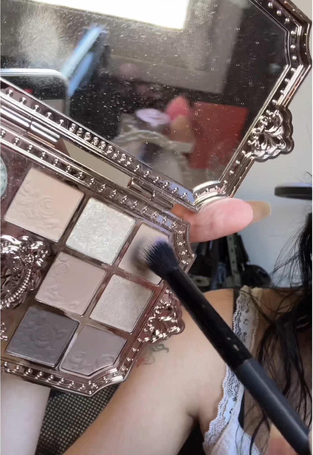 Ele tá muito orgulhoso da edição, quero só elogios nos comentários por favor #trend #makeup #namorado #fy #maquiagem  