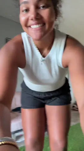 Men 😕🤦🏽‍♀️