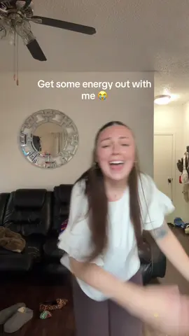 Lmao I be full of so much energy sometimes I just needa jump around 😭😭 #fyp #fy #maddi5 #maddi #likemyshit 