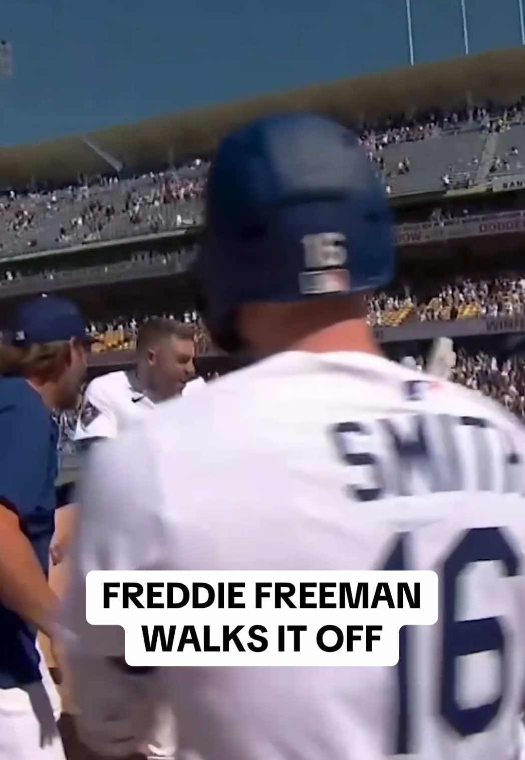 Another day, another Freddie Freeman walk off! 👏 🎥: @Los Angeles Dodgers  #MLB #baseball #LosAngeles #Dodgers #win #walkoff #FreddieFreeman