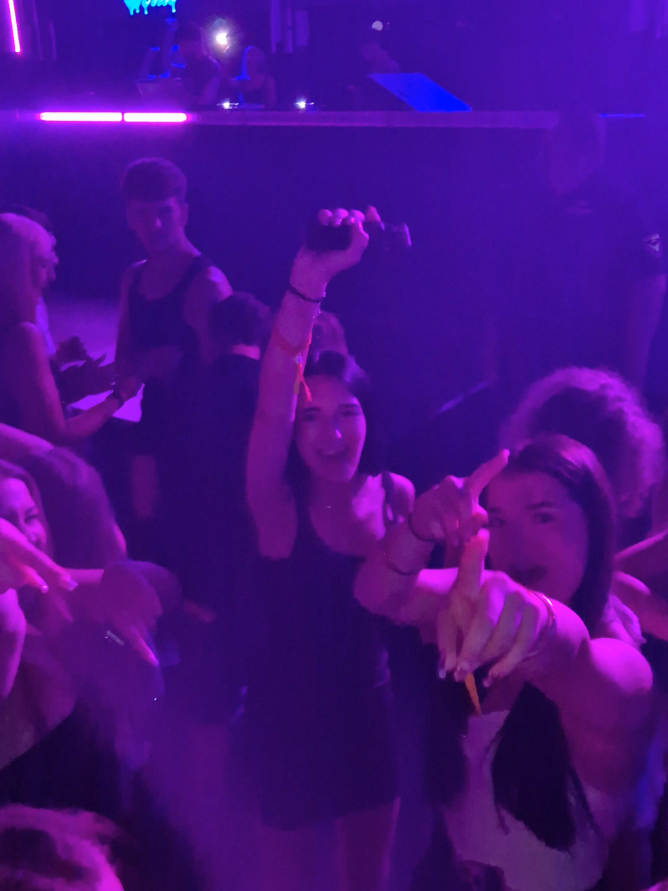 #girls #girls #rimini #riccione #disco 