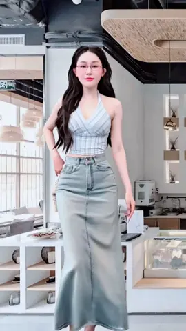 mẫu này được không các Chị  #vayjean #thoitrangnu #xuhuong #jeans #macjeandep 