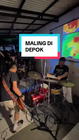 Maling live konser di @Echoes Of Tommorow  Pecah parah. #sukseslancarrejeki #saudarasuksesbareng #maling #fypindo #viralindonesia  #tiktok #fyp #viral #trending #explore #foryou #tiktoktrend #tiktokvideo #tiktokcreator