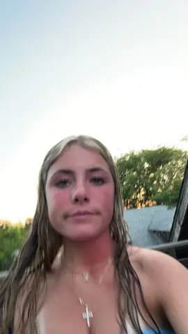 fi @alexa schafroth 