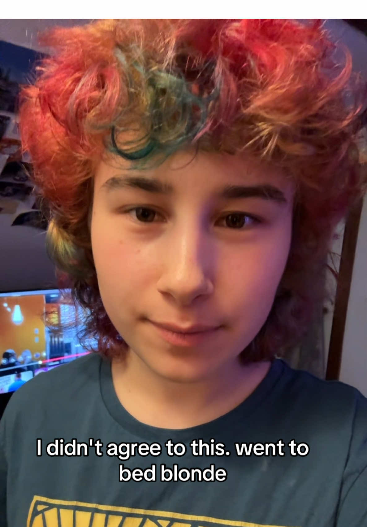 EDIT: fir all the people asking “what’s DID” it’s Disassociative Identity Disorder. Please just look it up I can’t keep repeating myself! And to the people saying “so you’re faking” no! I like to joke about my trauma disorder that I’m getting diagnosed with and have dealt with basically my whole life!!! Hashtag Achilles crash out?!?! #DID #fyp #MentalHealthAwareness #disassociativeidentitydisorder #systok 