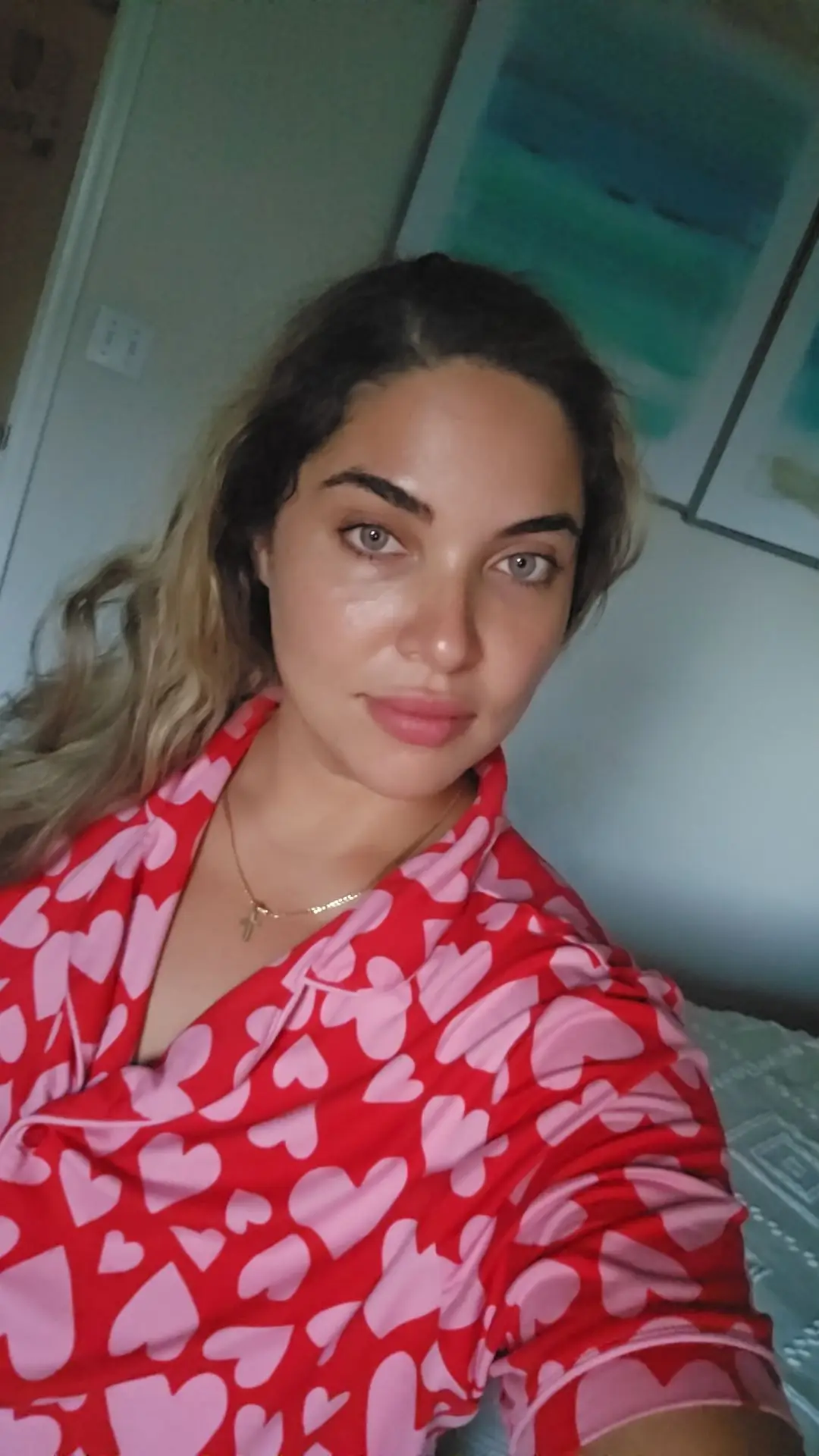 photo and tik tok picks the song 🎵 