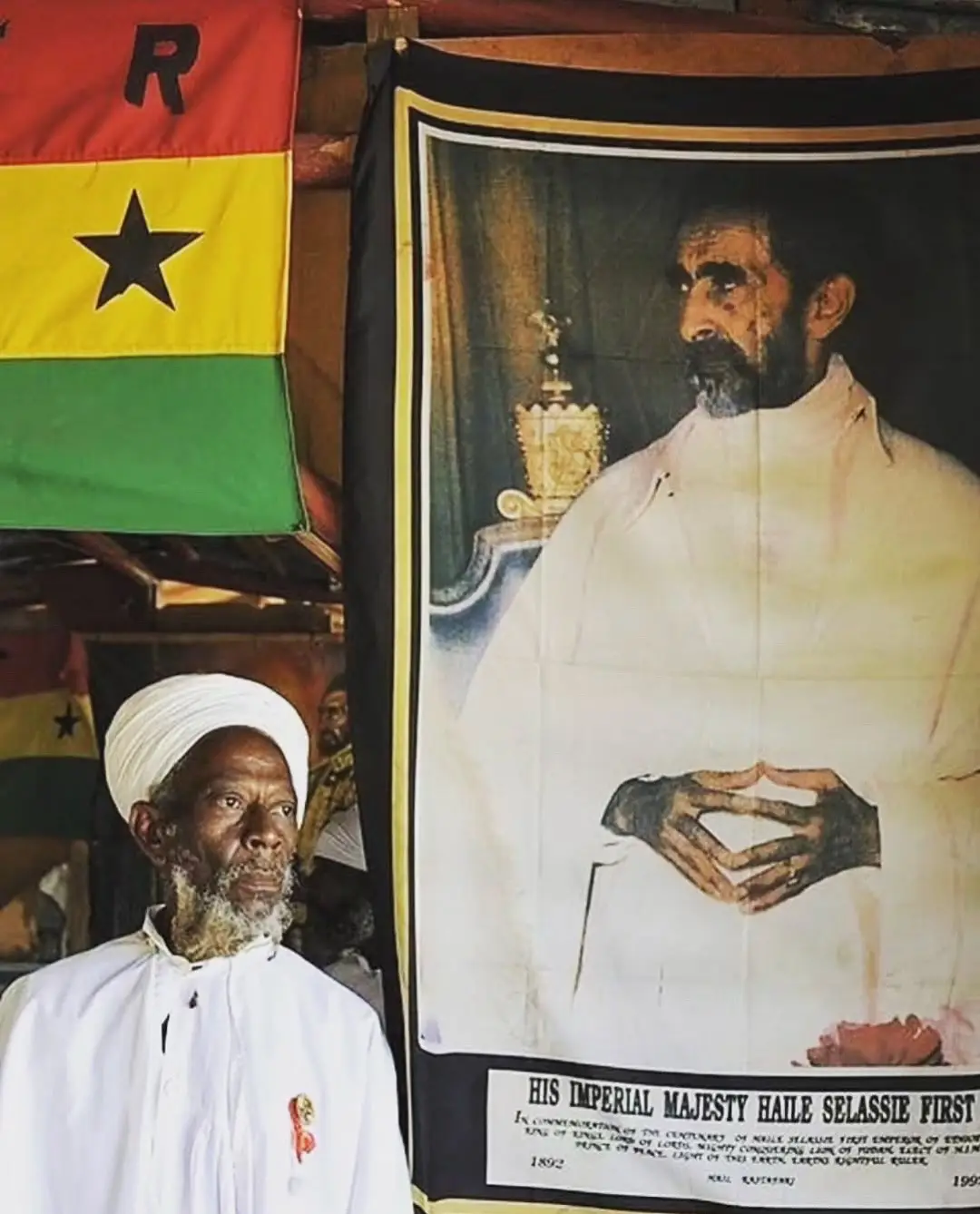 On this date we celebrate the 133rd Earthstrong of Tafari Makonnen later coronated through the Ethiopian Orthodox Tewahedo Church on November 2nd 1930 in Ethiopia and became His Majesty, Emperor Haile Selassie I (July 23rd 1892) Qedamawi🇪🇹🦁👑☦️  Hail the I, Selassie I the prince of peace ☮️ Jah Rastafari 🖤❤️💛💚 #blessedearthstrong #haileselassiei #qedamawi #ethiopia #rastafari 