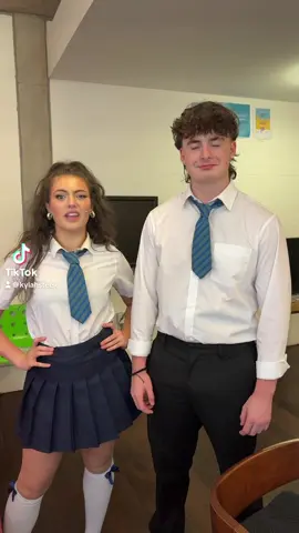Becca the biggest bitch about #fyp #viral #musicaltheatre #everybodystalkingaboutjamie #etaj #theatre 