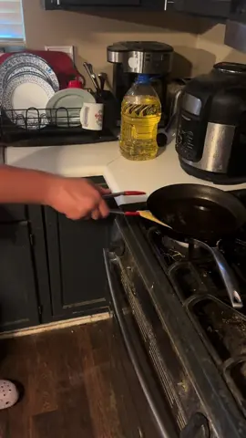 Were dumb#friends#funny#cheese#fry#deepfry#burn#fyp #fun #dumb #foryou #foryoupage #fypシ #fypシ゚viral #fy #fyppppppppppppppppppppppp #fypp #pan#cook#chef#big#food#burnt 