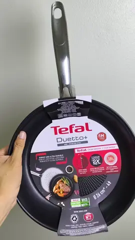 Chảo chống dính cao cấp Tefal. Chảo chống dính titanium an toàn,bền bỉ. Đun được mọi loại bếp.#chao #xuhuong #chaochongdinh #tefal #dobep 