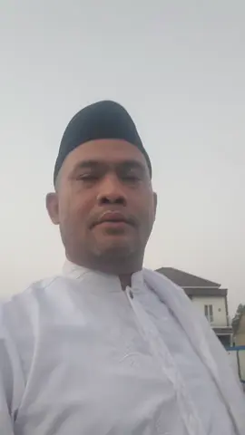 pagi pagi abis subuh monitoring pembangunan sarana pendidikan bangunan sekolahan SMPN 3 LEGOK,