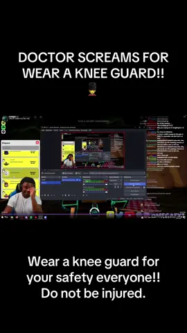 DOCTOR SCREAMS 🙌🙌 🏥🏥🏥🏥  #fyp #foryou #roblox #neckhurts #meme #voicechat #kneeguard 