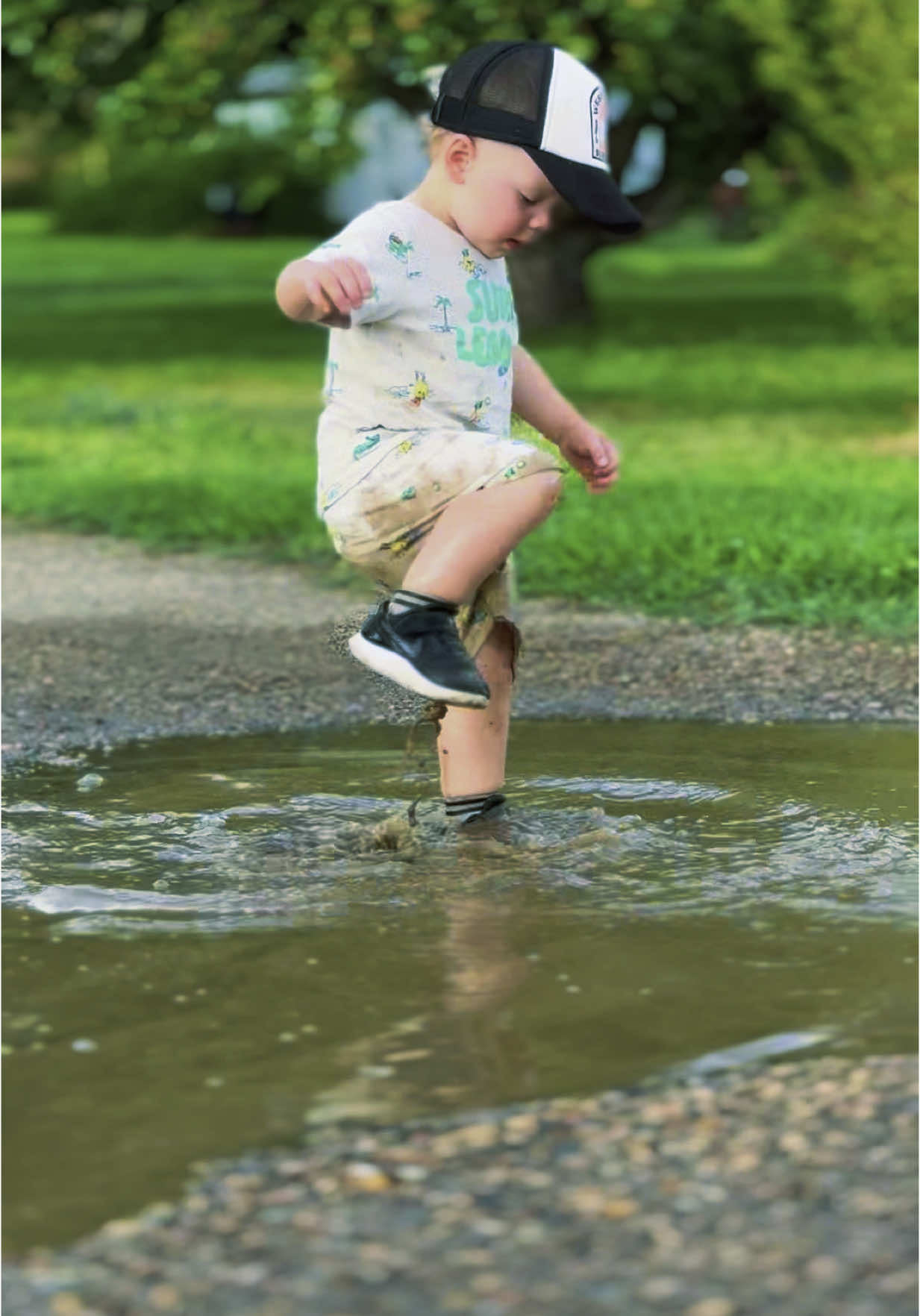 Can we make it the social norm to start seeing adults playing in puddles. Like instead of flash mobs that sing we need ones that play in the puddles to get everyone excited about it. I think depression rates could drop. Idk, just an idea l. #fyp #puddles #play #outside #Outdoors #foryou #foryoupage 