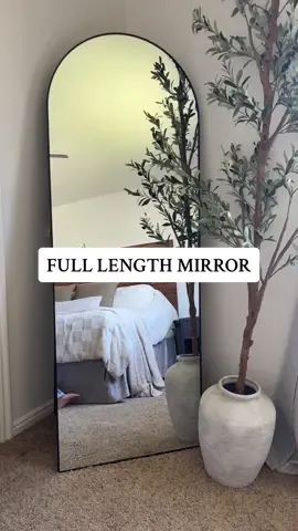 The prettiest full length mirror and it’s affordable 🥹 #bodymirror #fulllengthmirror #mirror #homedecor 