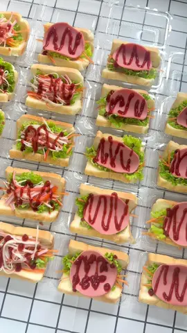 ขอบคุณออเดอร์เช้านี้นะคะ🧡 #แซนวิช #แซนวิชเกาหลี #แซนวิชโฮมเมด #sandwich 
