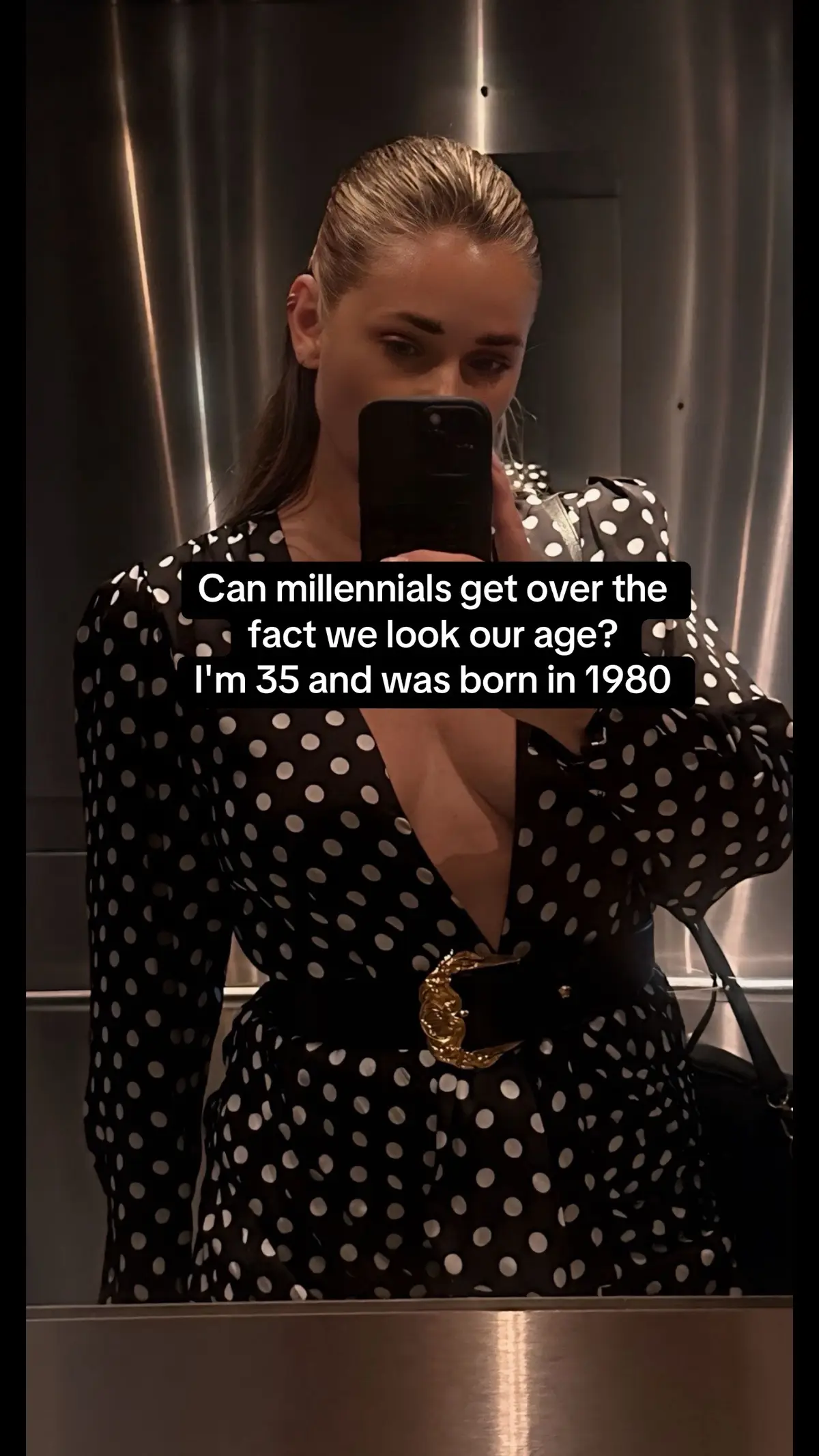 Me 🕍 #40s #aginggracefully #40stiktok #womenintheir40s 