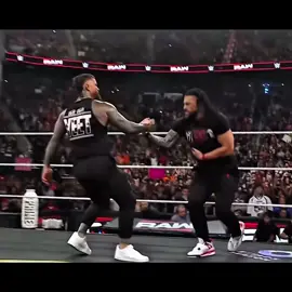 JEY USO SAVE ROMAN REIGNS FROM BRON BREAKKER AND BRONSON REED #edit #WWE #wrestling #jeyuso #wwefan #wweraw #romanreigns 