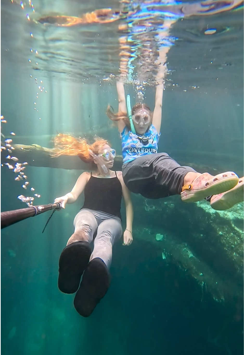 After a very long and sweltering hike taking a dip in some cold spring water is the best !!! 🩵 With @natalie underwater #Hiking #coldwater #NewMusic #freedivers #freediving 