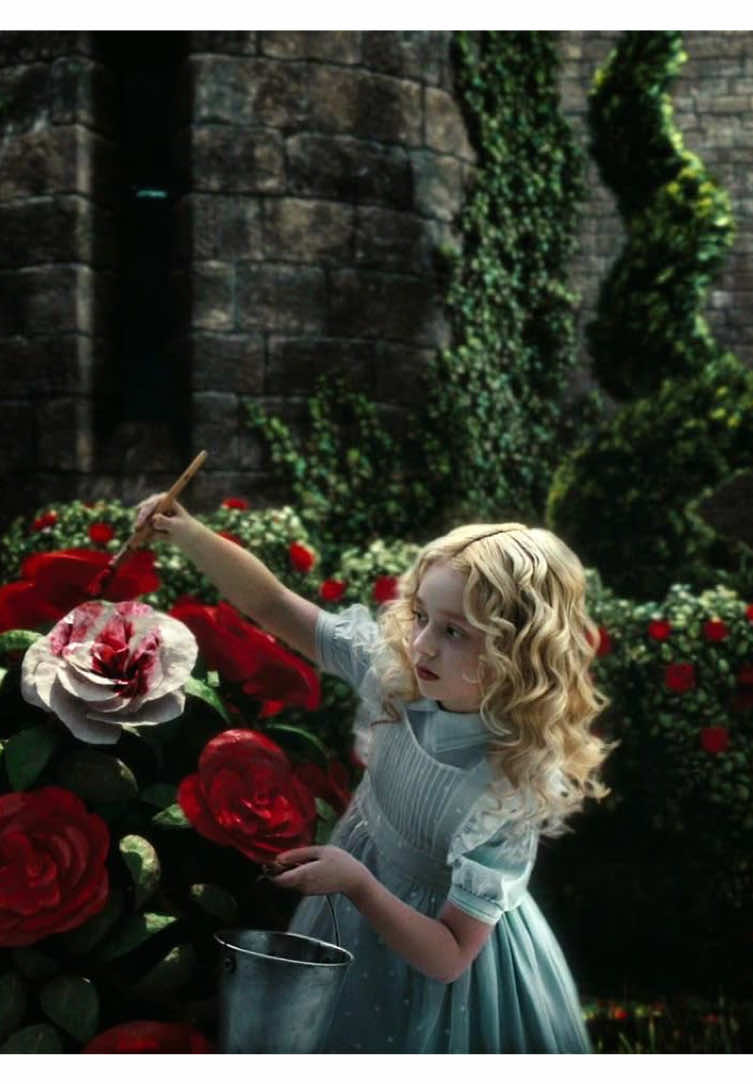 One of the best edits I've ever made 🩵 #aliceinwonderland #alicekingsleigh #edit #aesthetic 
