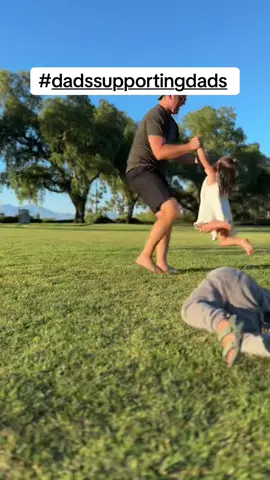 50/365 Dad supporting dad‘s is all about growing ourselves, so that we can grow for our families. Every dad should be looking to create more income on the side of their job, so they can spend more moments like this. Keep putting in the work, it’s worth it #dadssupportingdads #creatorsearchinsights #motivation #abundance 