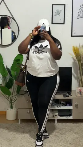 #outfitideas #outfitinspo #outfitoftheday #femmeronde #plussizefashionista #femmecurvy 