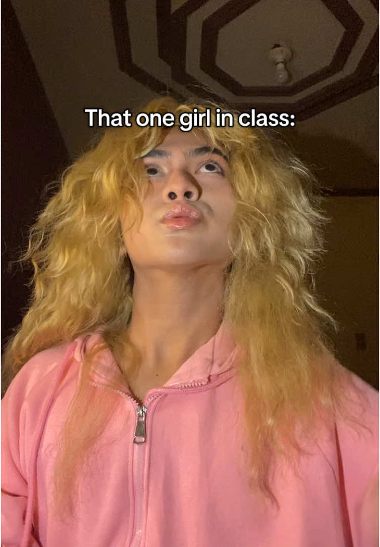 It’s always that one girl #pov #skit #pov #schoolpov #meme #fyp #yazzz 