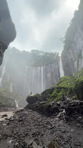 Tumpaksewu lagi asik nih #fyppppppppppppppppppppppp #tumpaksewu #lumajang #traveltiktok #hiling #pronojiwo #4u 