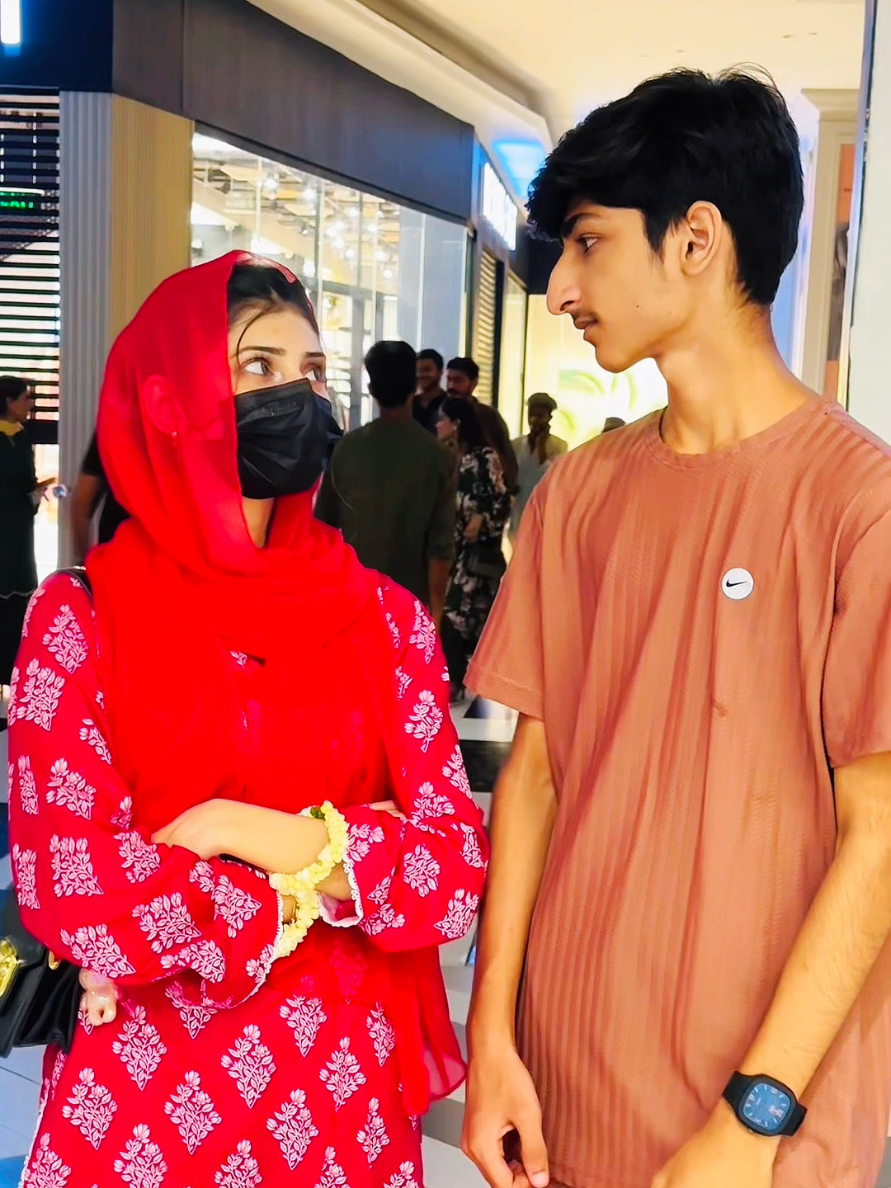 Mera bhai gora hojayy?? 😂🤣💗 #fyp #trend #unfreeze #unfrezzmyaccount #viral #trending #pleaseunfrezzemyaccount #foryoupage #viralvideo #illu #tiktok #viewsproblem #growmyaccount #foryou #fyp @tiktok creators 