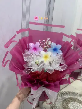 di finza juga ada bouquet lucu kek ginii lohhh👀🫶🏻  request juga bisa bangettt, langsung datang ke toko atau via chat wa di bio yaaa🫶🏻🫶🏻#foryou #foryoupage #fyp 