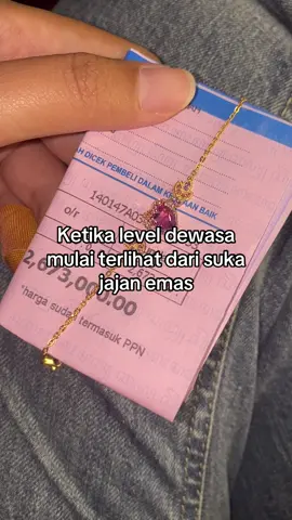 Selalu punya prinsip harus ada tabungan sedikit demi sedikit walaupun bukan bentuk uang🥰🫶🏻 #semarnusantara #semarnusantaraklaten #emassemarnusantara #emasasli #emasmurah #investasiemas 