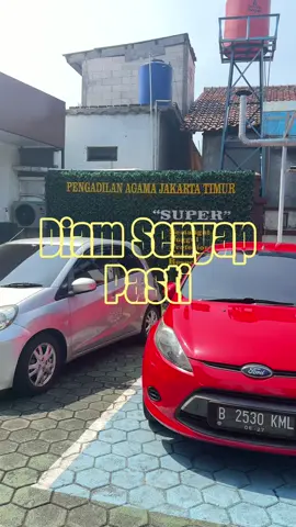 Berjuang demi keadilan adalah suara nurani yang tak akan pernah padam, sekalipun dunia memilih diam. #advocate  #pengacara  #lawyer  #pembasmi  #hukum  #adil  #firmahukum  #firmlylaw 