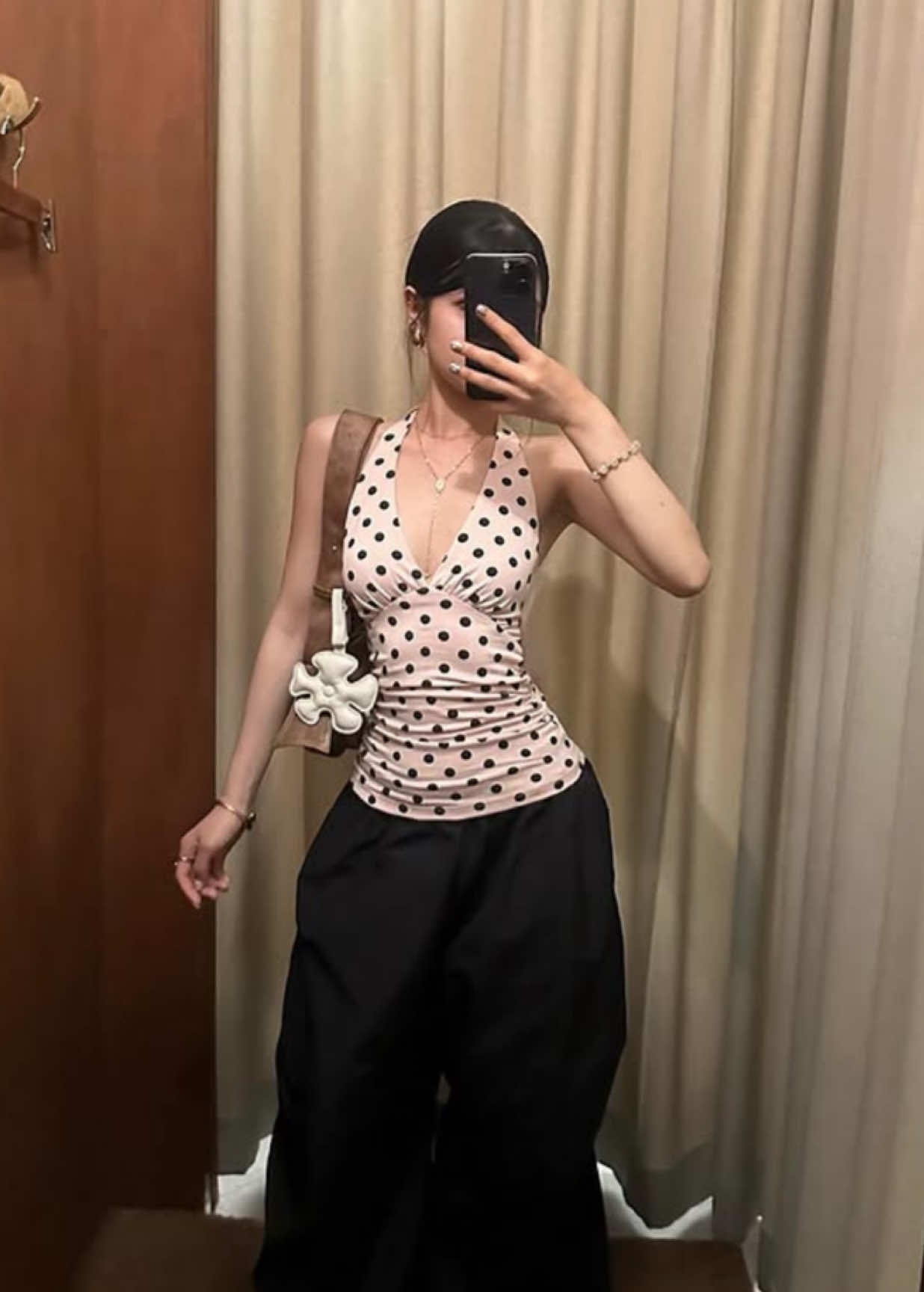nhìn biết thích chấm bi lun