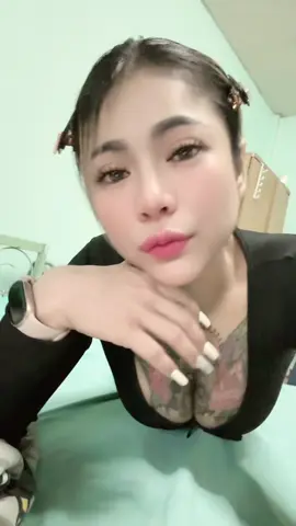 😜