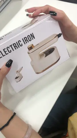 Ein Bügeleisen,einfach aufzubauen🤩🤩🤩#bügeleisen #easy #tiktokshop 