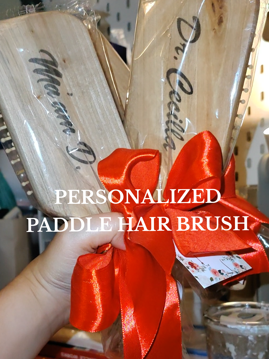 Personalized Paddle Hair Brush for today ✨🥂 Engraved Hair Brush as a gift for your Mom,Tita, Niece, sister and friends 💝 #engraved #personalizedhairbrush #printfectcollections #fyp #giftideas #affordable #fyou 