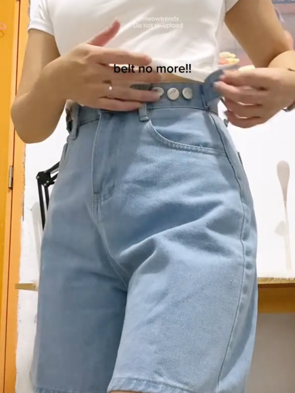 pwede naman pala walang belt kahit maluwag yung shorts 😁 #denimshorts #adjustable #highwaistshorts #shorts #short #jorts #jortsoutfit #shortsforwomen  #denim 