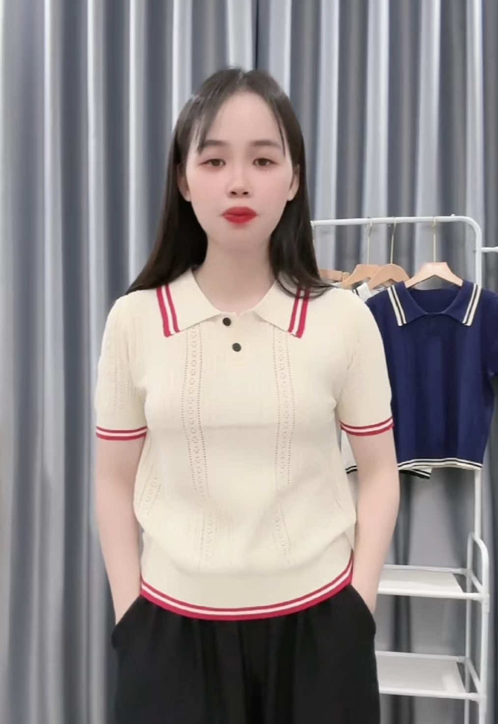 Áo len cổ viền+ quần lửng chất đũi. Đủ size SML #hatrang #xuhuong #len 