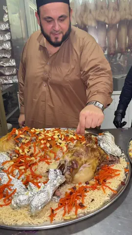 Full Laham Shinwari joongara 🐏🐏💐💐🌹🌹❤️❤️#shinwarijoongara #shinwarijongara #shinwarijoongaraplatter #islamabad #unfreeze #peshawer @hamzarehman @Hammad Food & Travel @shinwari jongara @Engr Luqman Hafeez 