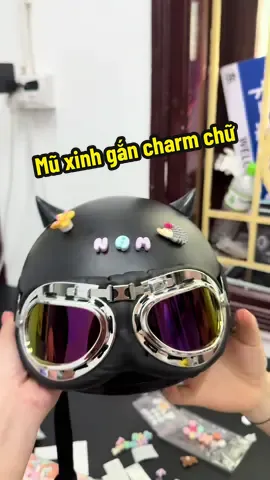 Charm chữ nhà Topphuot chưa bao giờ hết hot 😝 #topphuot #mubaohiem #charmchu #mucaheo #tiktokviral #xuhuongtiktok 