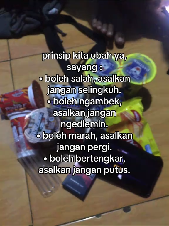 Mari kita ubah prinsip yang jelek jadi bagus, yah sayang. Bersama-sama jadi lebih baik! 💖✨ #galaubrutal #sadboy #fyppppppppppppppppppppppp #fyp #viral