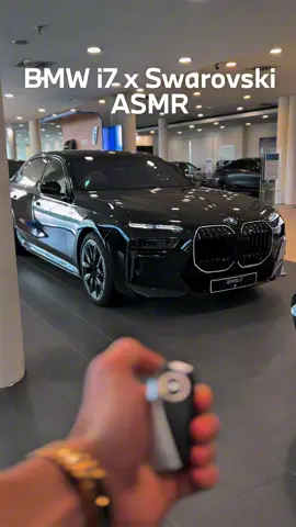 Una obra de arte en su máximo esplendor: el BMW i7 en colaboración con Swarovski 🧐💎 Donde cada detalle… es una sinfonía para tus sentidos 🎼 #barcelonapremium #bmw #bmwserie7 #bmwi7 #bmwswarovski #swarovski #swarovskicrystals #premium #mozart 