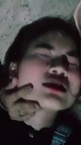 aku meminum alkohol berlebihan sampe muntah