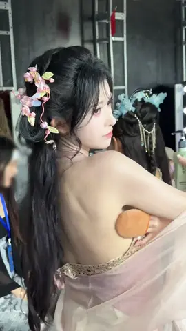 誰能幫幫小水#chinesegirl #hanfugirl #hanfu #xiaoshui 