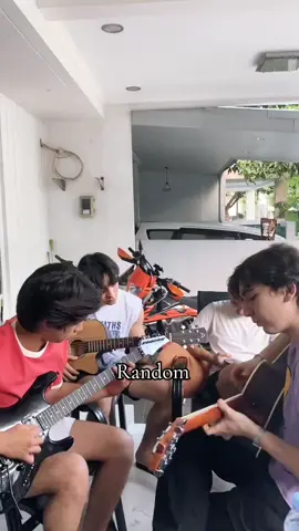 Boys Time 🤠🎸🎻  cr : igs arthurpiay #4u #fyp #aryamohan #fattahsyach #adityasiffa #jaytb #fypシ゚viral #xyzbca #spreadlove #nohatejustlove #boystime 