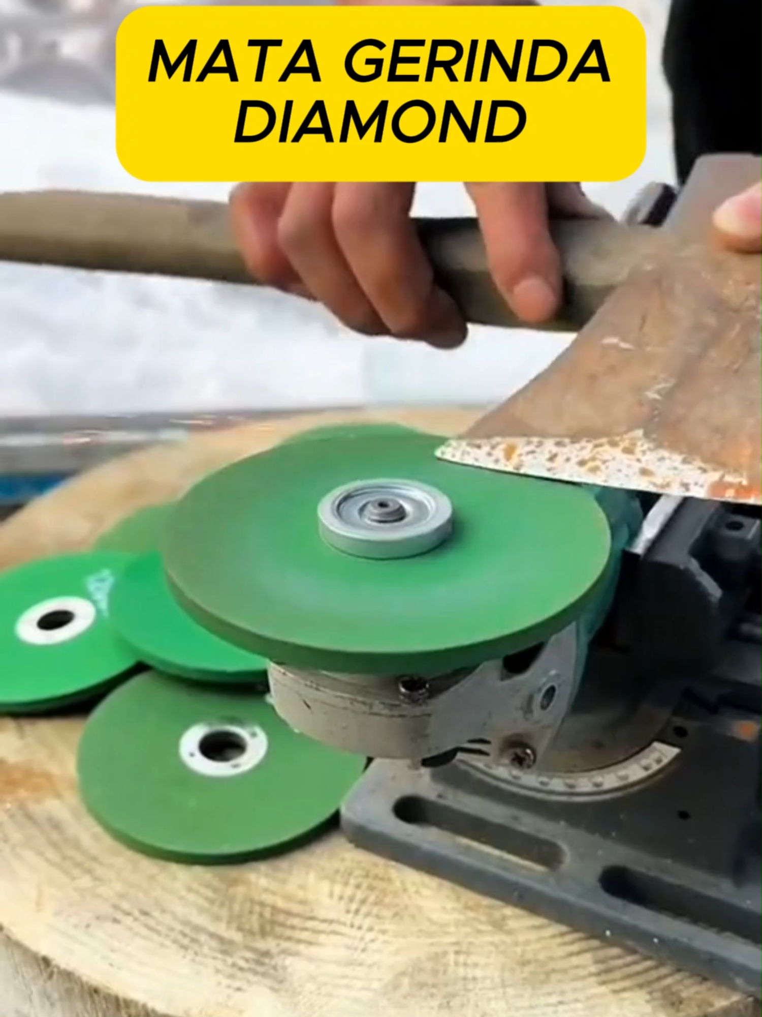 Bingung Mata Gerinda Cepat Tumpul? Ini Solusinya! Mata Gerinda Diamond Barang Viral di TikTok – Stok Terbatas #MataGerindaDiamond #tools #grindingdisc #BatuGerinda #PotongCepat #AlatTeknik #GerindaTajam #TikTokShopIndonesia #BarangViral #TahanLama