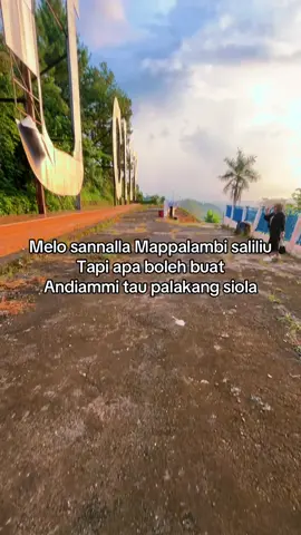 Usanga pengipi padahal anu tongangdi palakang#foryoupage #soundmandar🎶 #pridemandar🏝 #senjasorehari #fyppppppppppppppppppppppp 