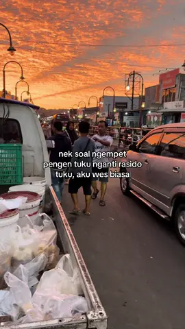 Kulino ngempet😔 #fyp #xyzbca #ambarawa24jam #ambarawa #pasarprojoambarawa #semarang #pasarpagi #storywa #statusharian #statuswa #quotes #katakata #status #kulipasar #storiwa #jowostory 